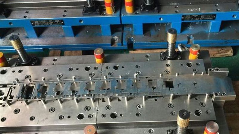 冲压模具钢选材：关键因素与误区解析