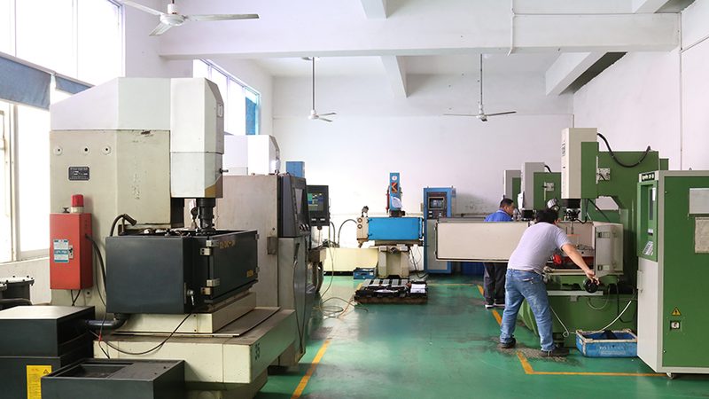 拉伸模具定制方案：精准选型，品质保障
