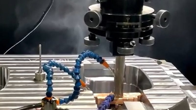 东莞长安五金模具厂排名：揭秘模具制造行业的选择标准**